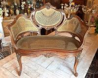 Louis XV Rocaille Banquette 19eme.JPG